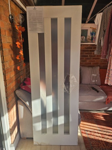 New glass panel primed - glass,